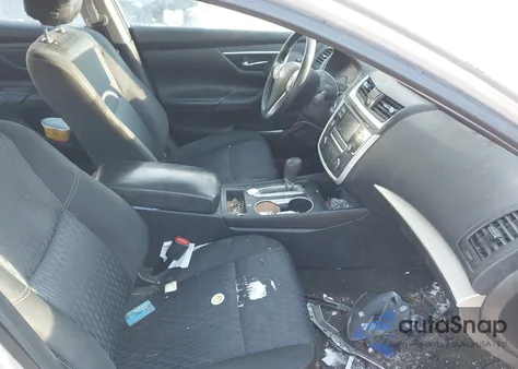 2016 Nissan Altima 2.5 S z USA, uszkodzony, nr VIN 1N4AL3AP5GC125843